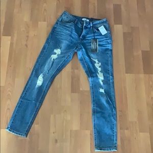 Brand new Refuge Skinny boyfriend jean sz 4
